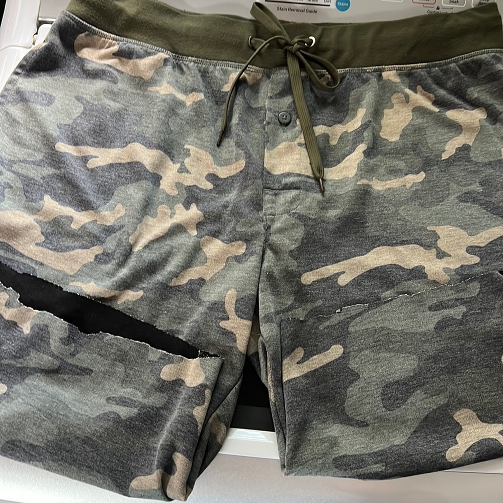 Camo Cutoff PJs Sz Lg